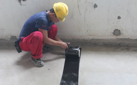 碳纖維加固施工時(shí)對(duì)施工有什么要求？